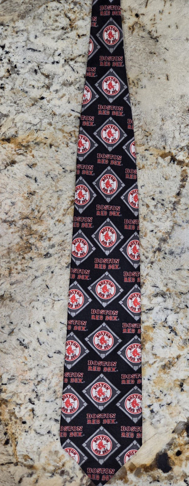 Vintage 1989 Boston Red Sox Ralph Marlin Tie 100% Silk 57 In X 3.37 In0