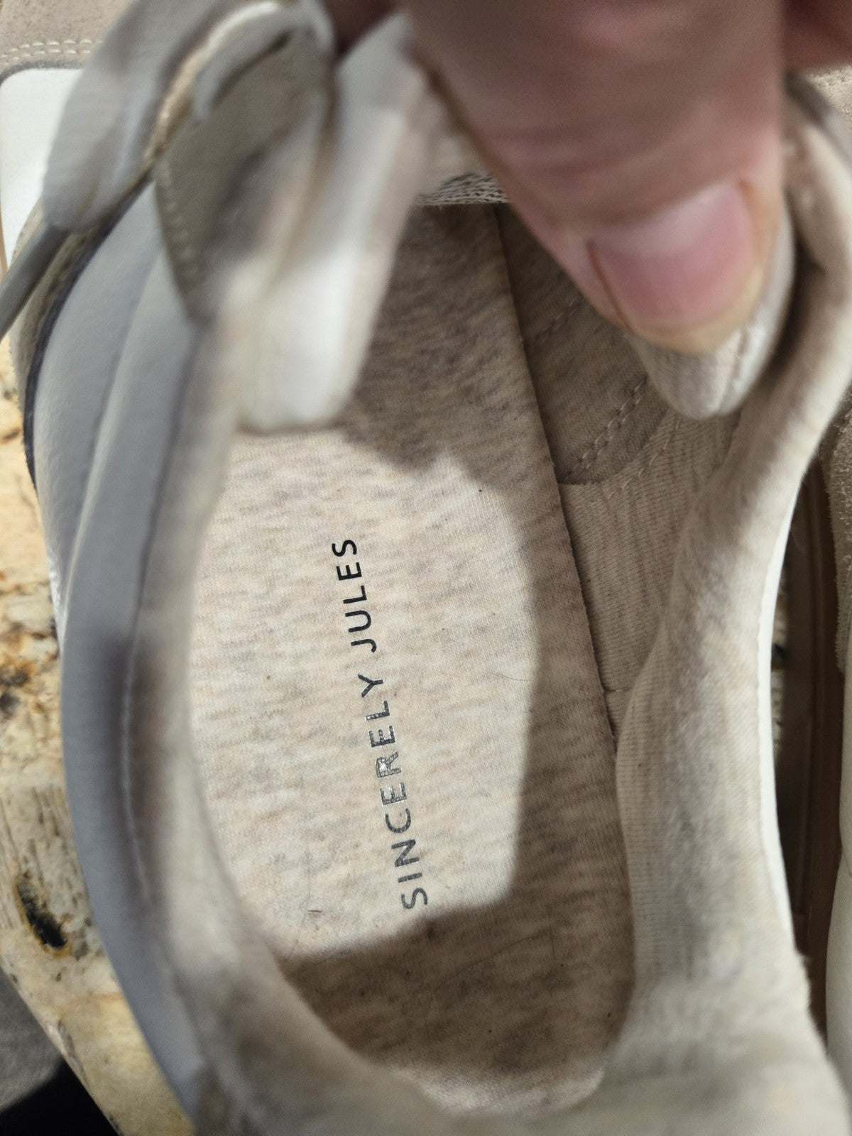 Sincerely Jules White/Tan Lace Sneakers Bailey Size 8.5 NWOB4