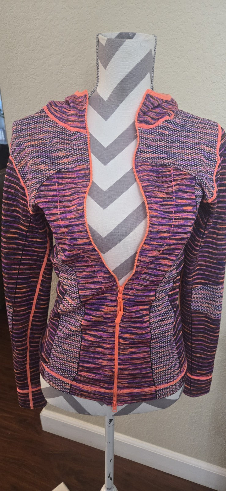 Soho Sport Athletic Wear Hoodie Womens Size Small0