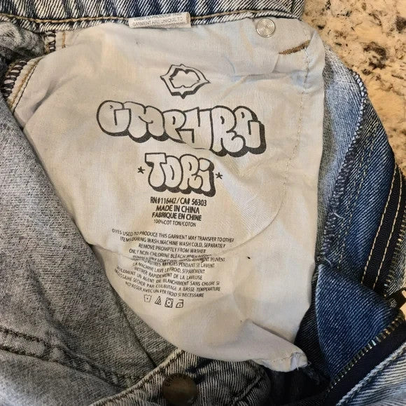 Empyre "Tori" Light Blue Denim Jeans Women's Size 32