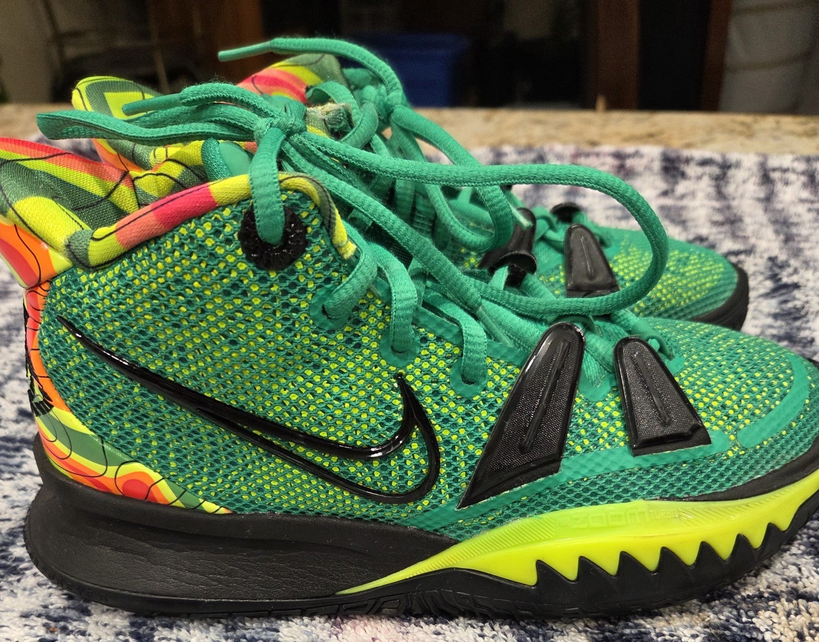 Nike Kyrie 7 Ky-D Weatherman Mens Sneaker Size 4 CQ9326-3002