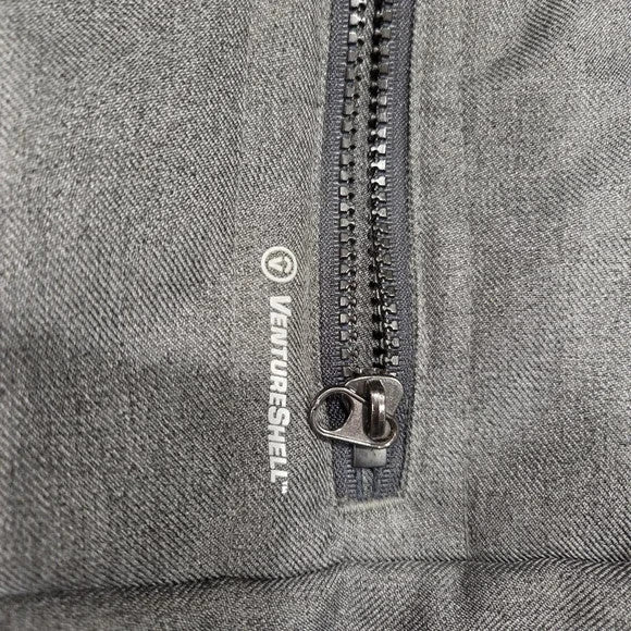 Champion Charcoal Insulated Puffer Jacket Men's Size Large2