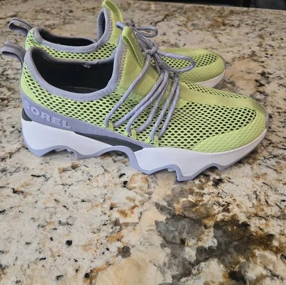 Sorel Women's Kenetic II Lace Athletic Shoe Size 9.50