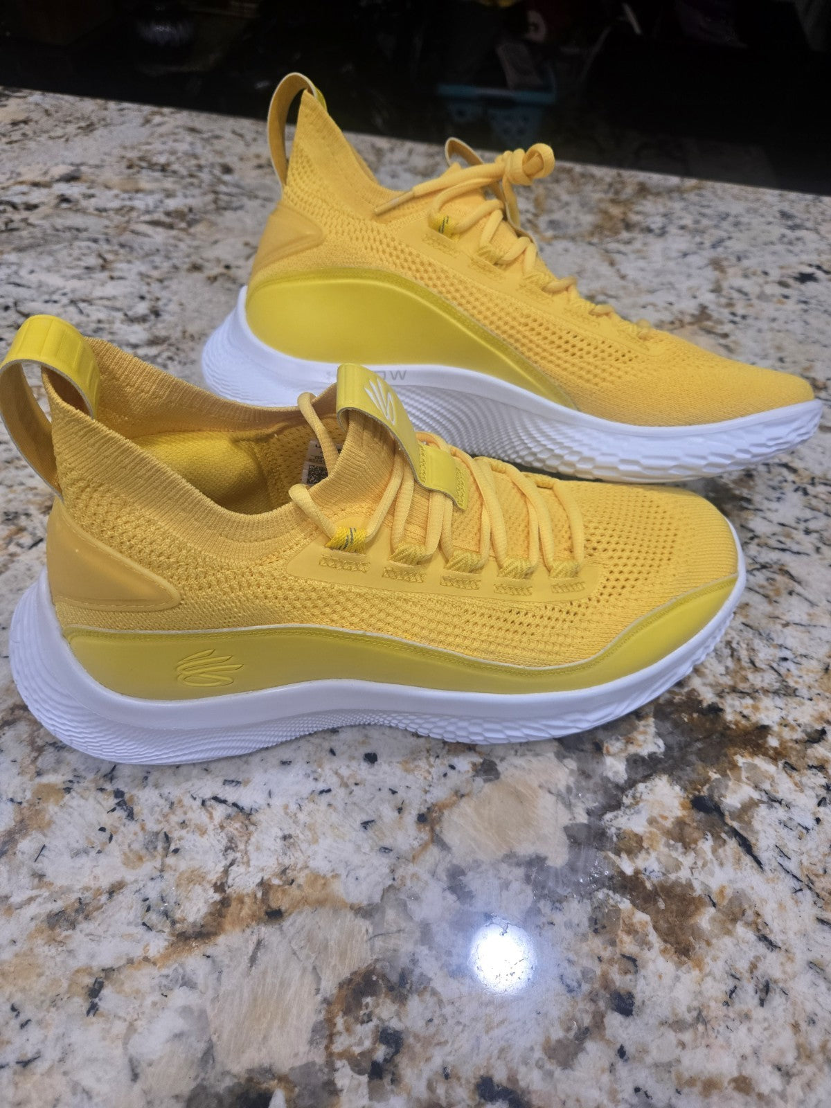 Under Armour Curry Flow 8 GS Basketball Shoes 3023085-701 M 11.5/W 130