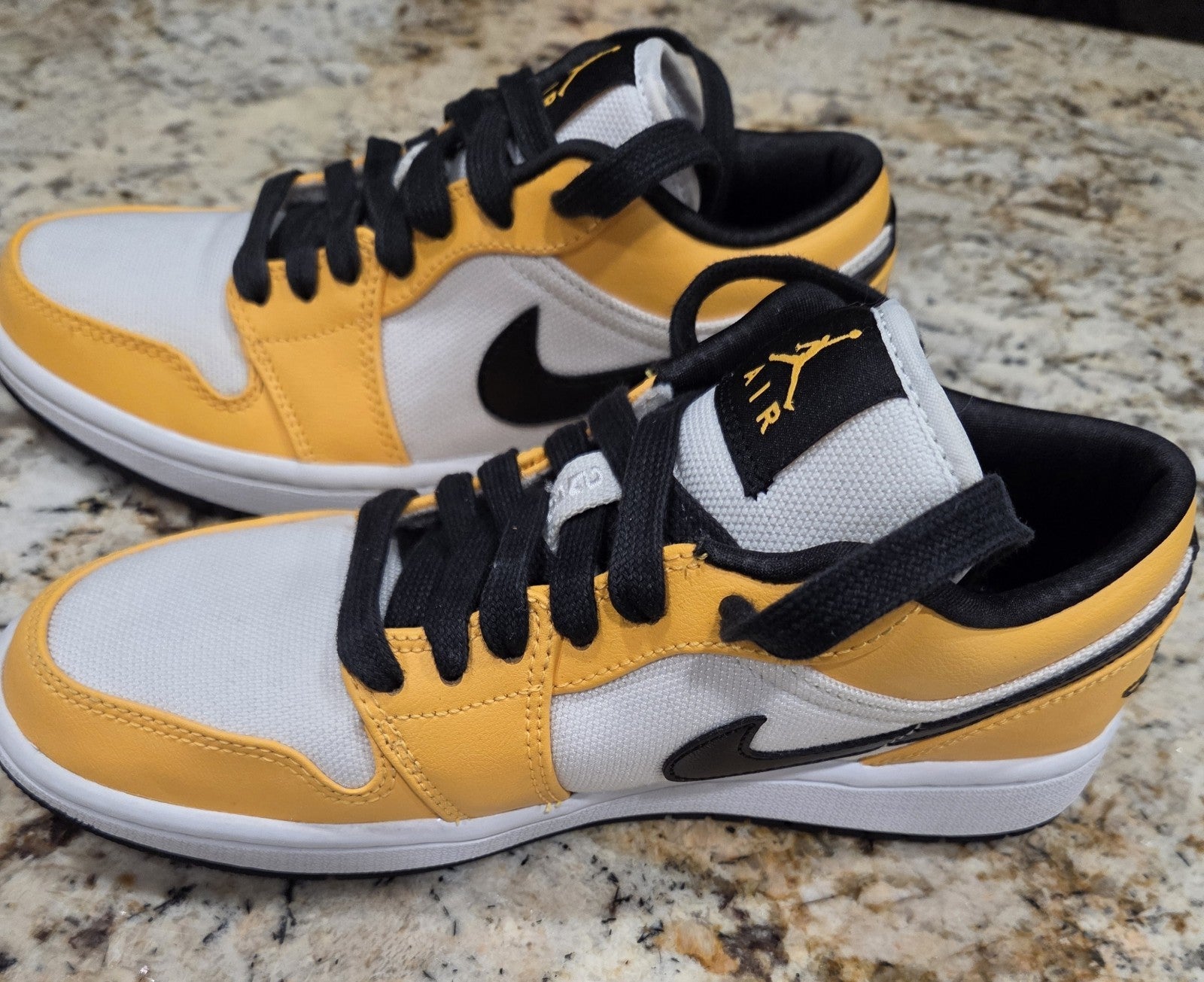 Size 7.5 - Air Jordan 1 Low Laser Orange W1