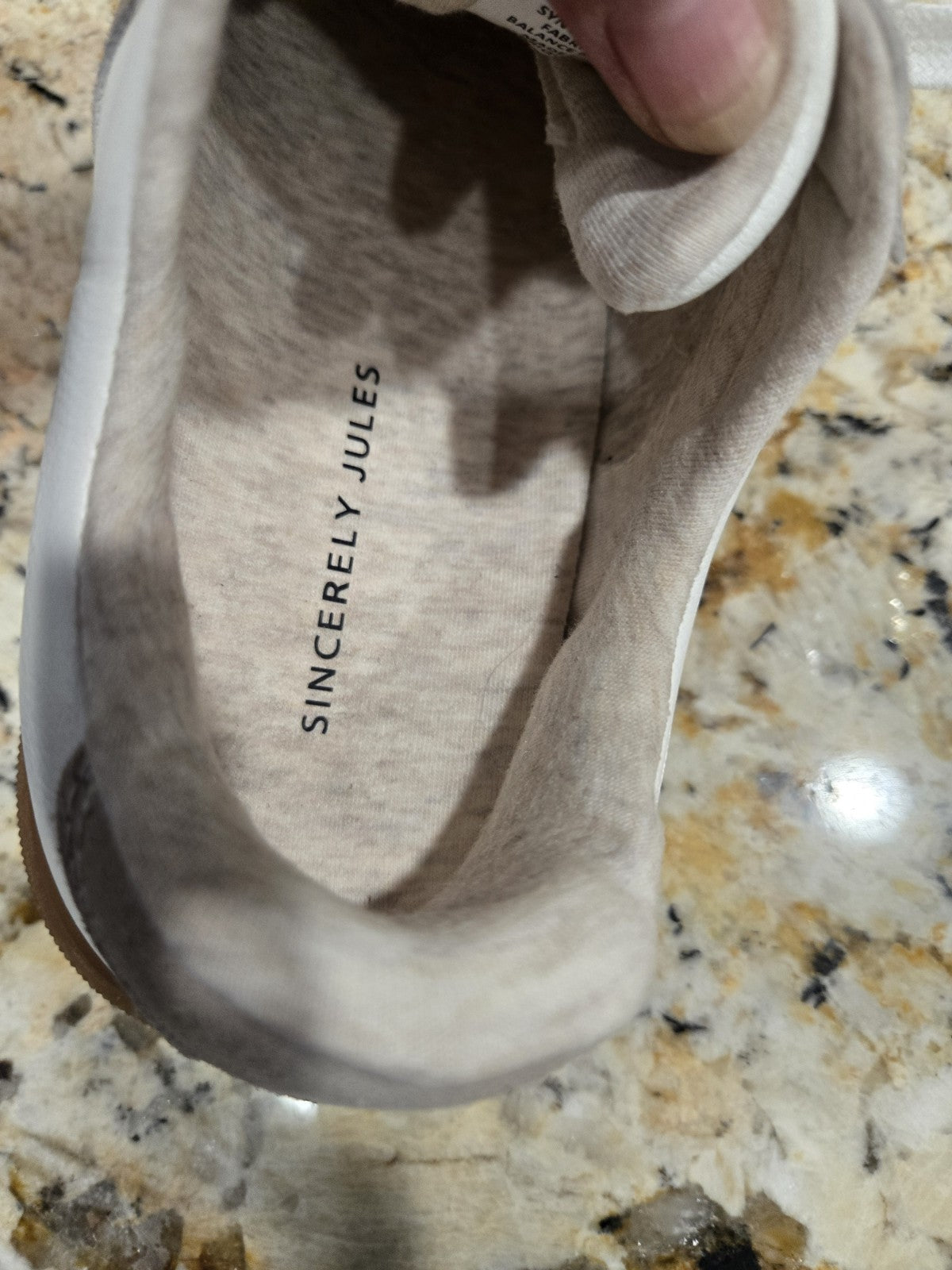 Sincerely Jules White/Tan Lace Sneakers Bailey Size 8.5 NWOB3