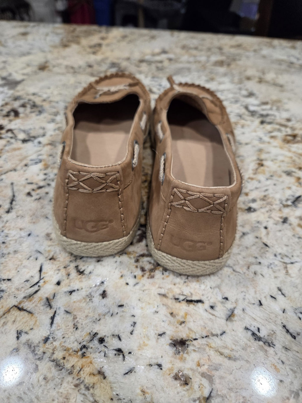 UGG Chivon Espadrille Moccasin Women's Size 8.54