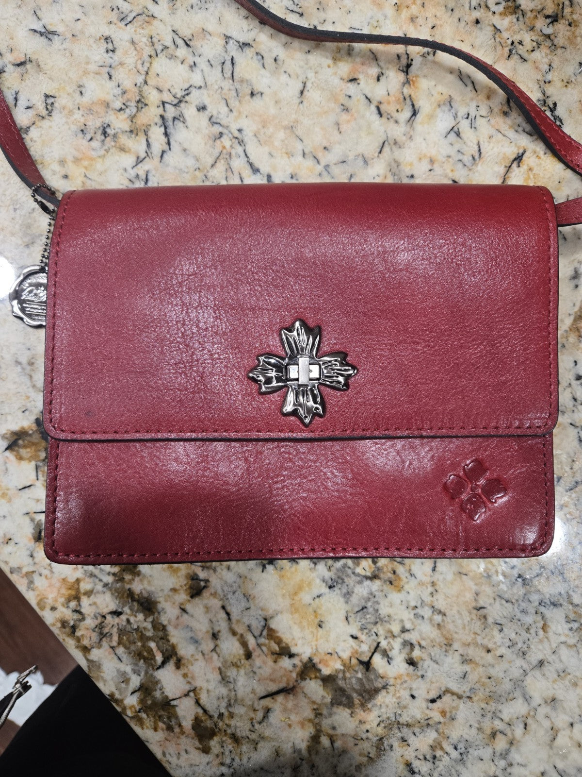 Patricia Nash Consilina Floret Leather Twist Lock Crossbody Bag Red /silver0