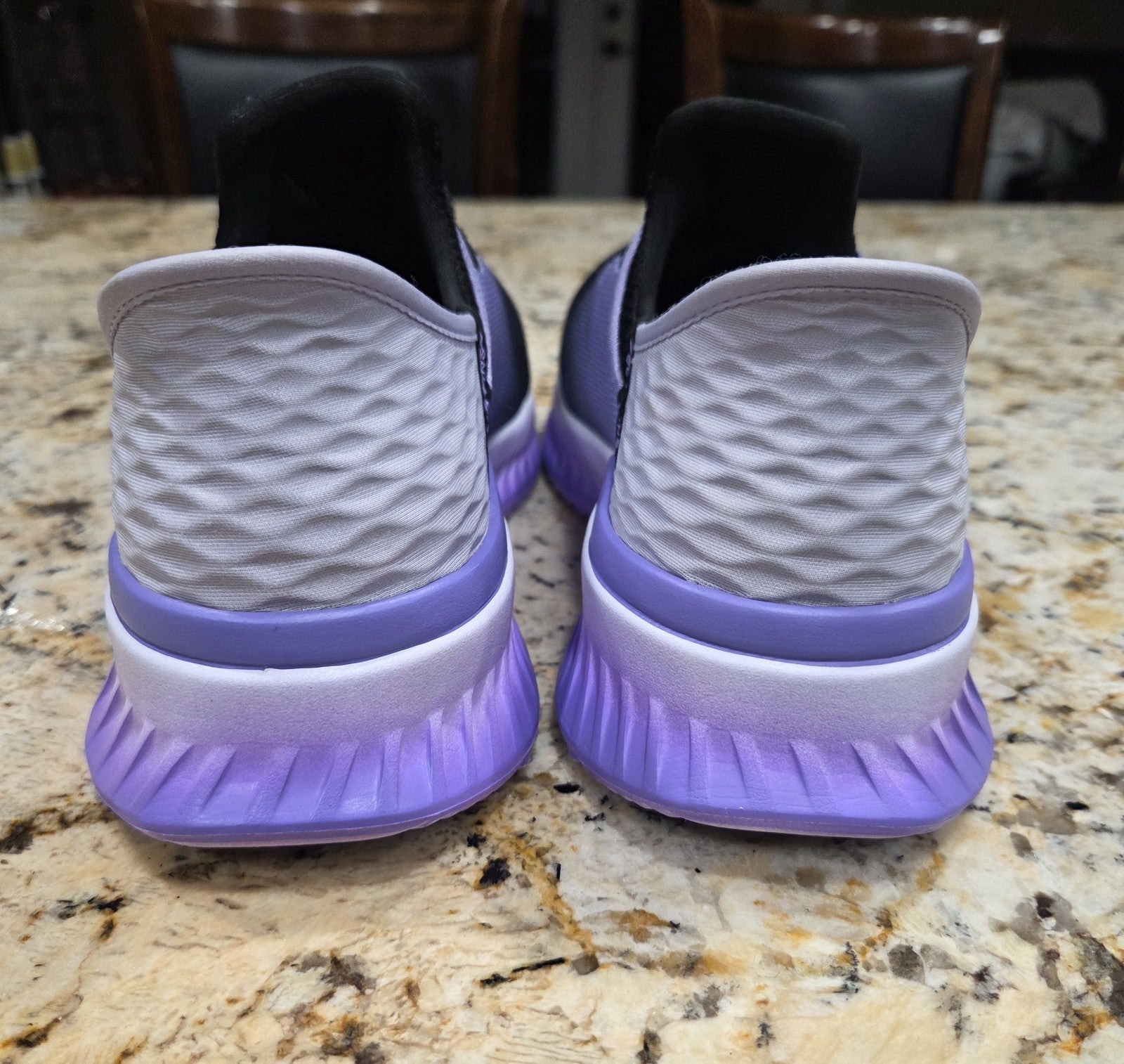 NWOB Skechers Women's Slip-ins Workwear Tilido Ombre Size 8.53