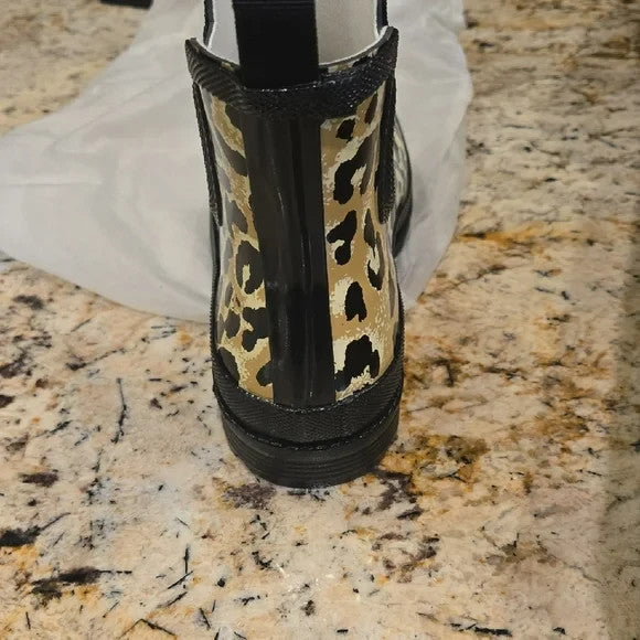 NWB Journee Collection Leopard Print Women's Rain Boots Size 103