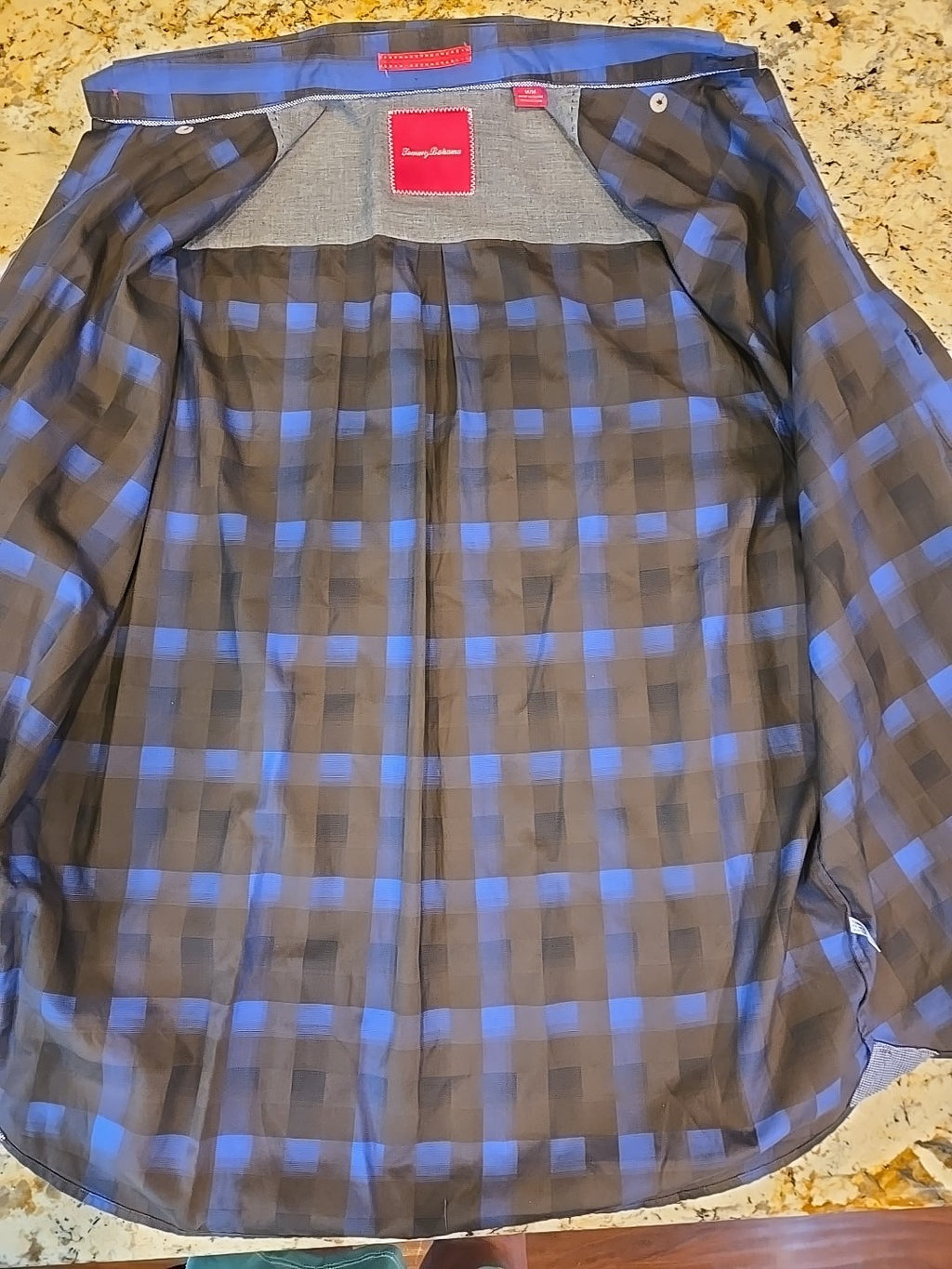 Mens Tommy Bahama, Size M Long Sleeve Shirt  100% Cotton11