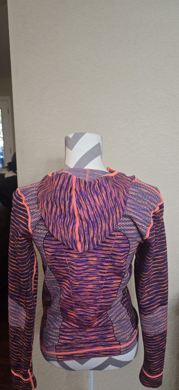 Soho Sport Athletic Wear Hoodie Womens Size Small6