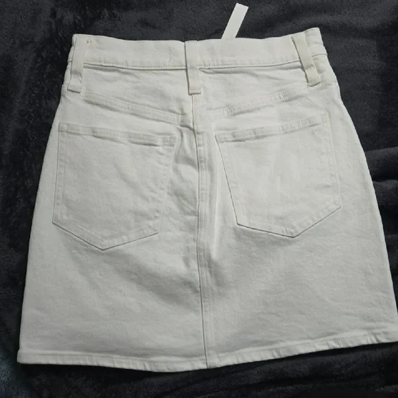 NWT Madewell Heritage Stretch Denim Straight Mini Skirt in Tile White Size 243