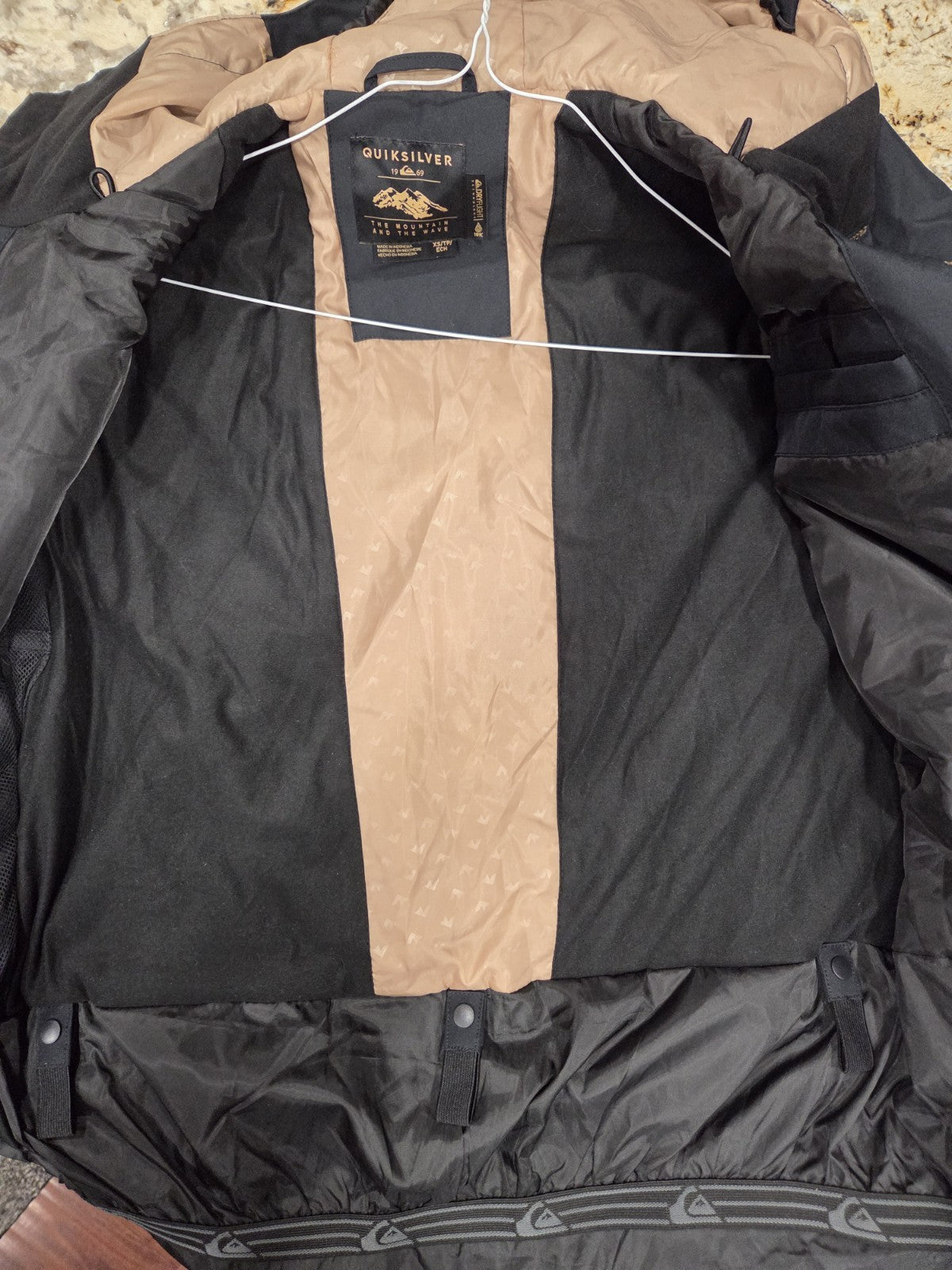 NWOT Quiksilver Dry Flight Men's Coat The Mountain And The Wave 10K Size XS5