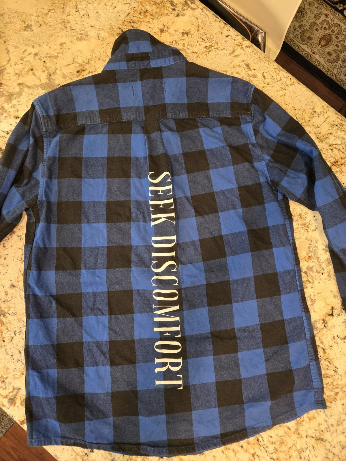 Seek Discomfort Mens Button Down Shirt Size Large4