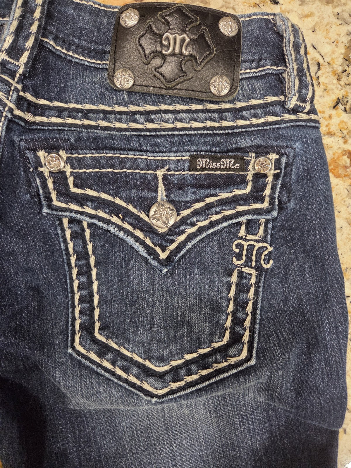 Miss Me Jeans Women 28 Boot Cut Dark Wash Studded Embellishment Rhinestone2