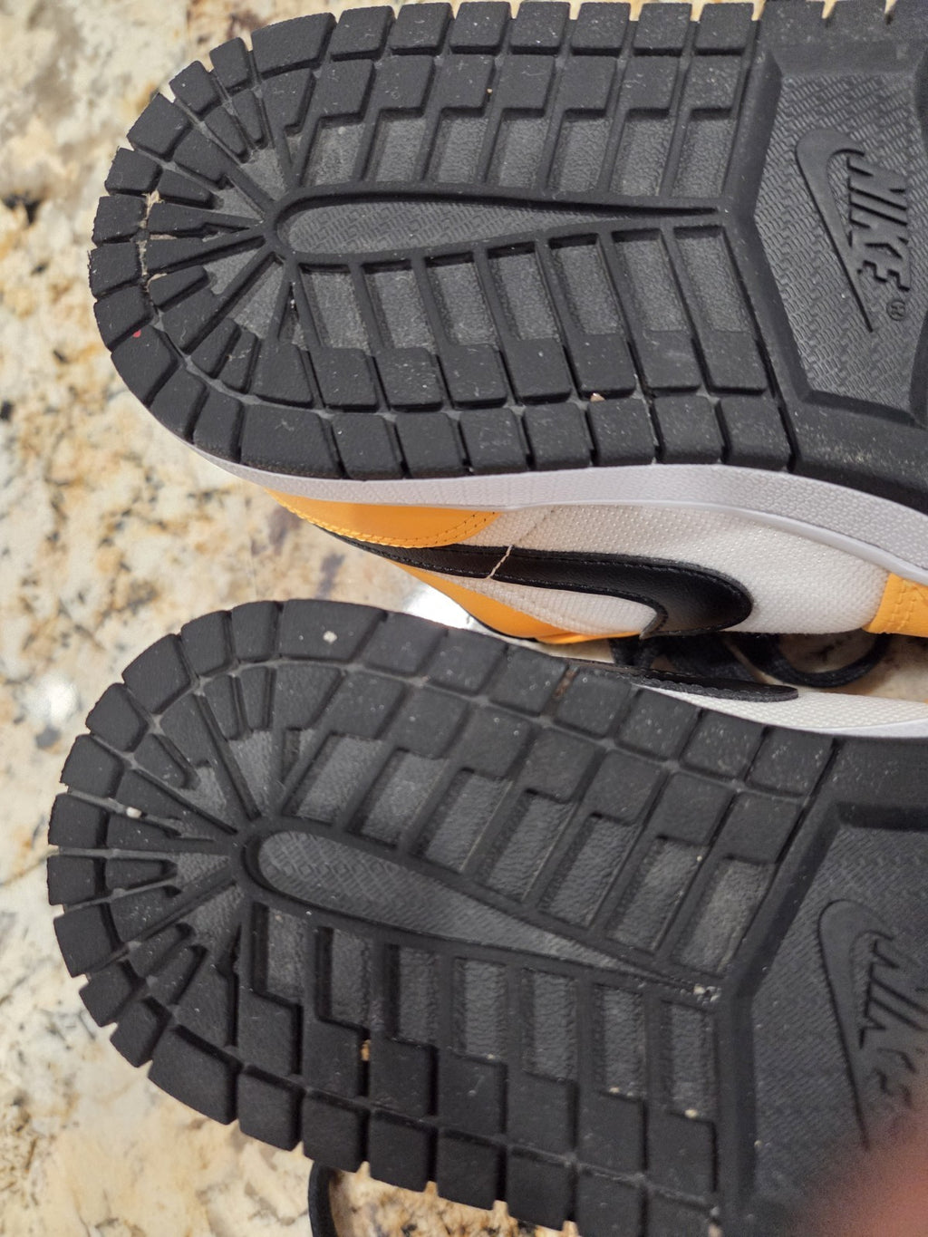 Size 7.5 - Air Jordan 1 Low Laser Orange W8