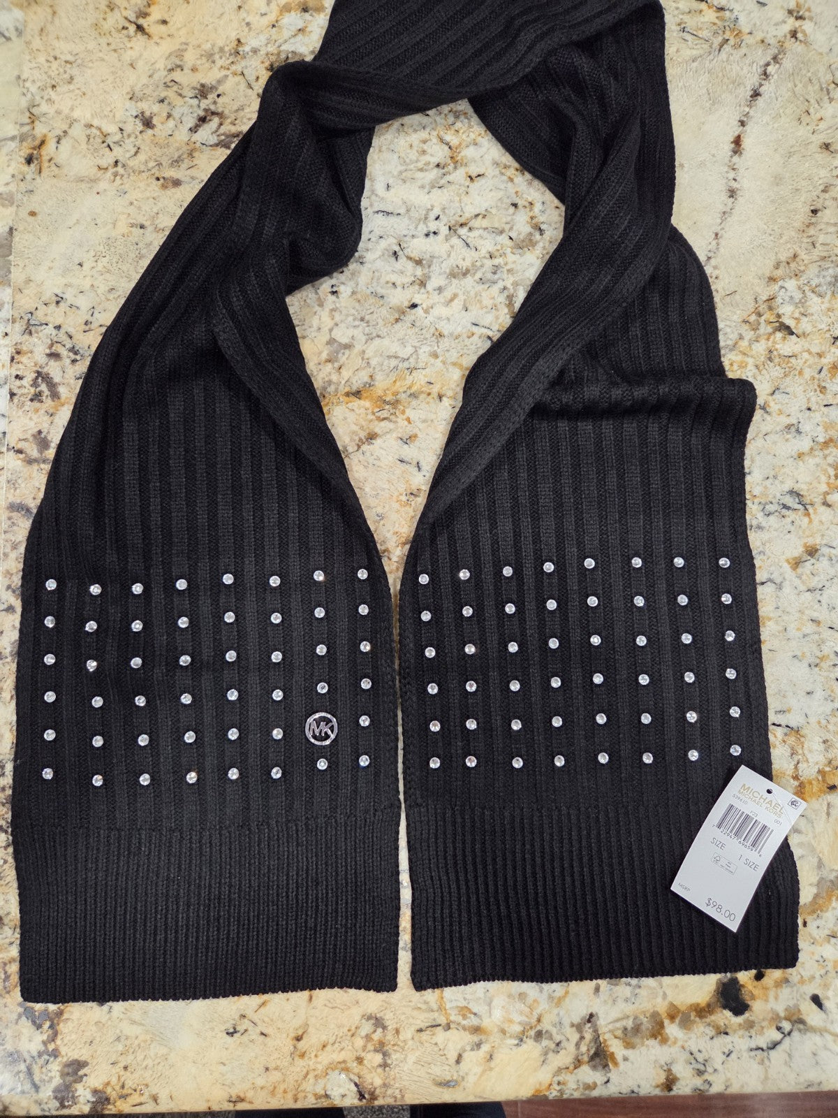 NWT Michael Kors Ribbed Knit Scarf With Silver Logo & Embellishments3