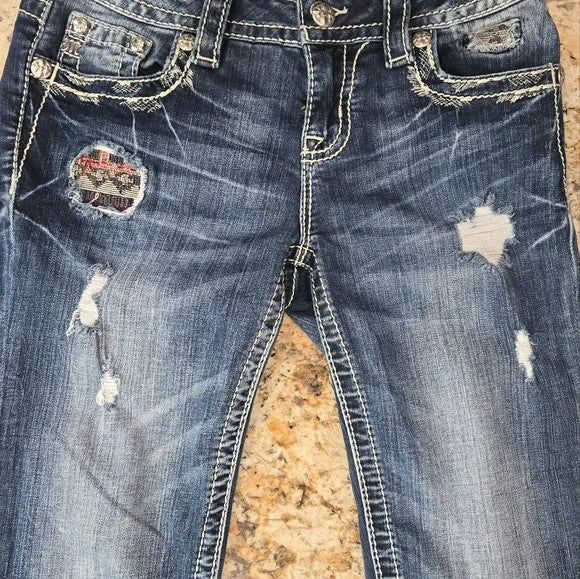 Miss Me Designer Denim Capris with Decorative Stiching Size 263