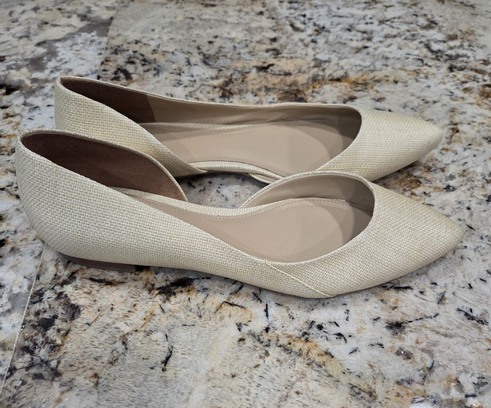 Marc Fisher LTD Sunny Half doorway Flats Women's Size 7.52