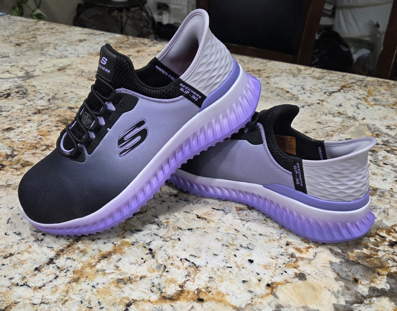 NWOB Skechers Women's Slip-ins Workwear Tilido Ombre Size 8.51