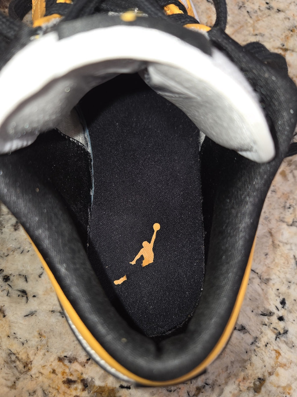Size 7.5 - Air Jordan 1 Low Laser Orange W5
