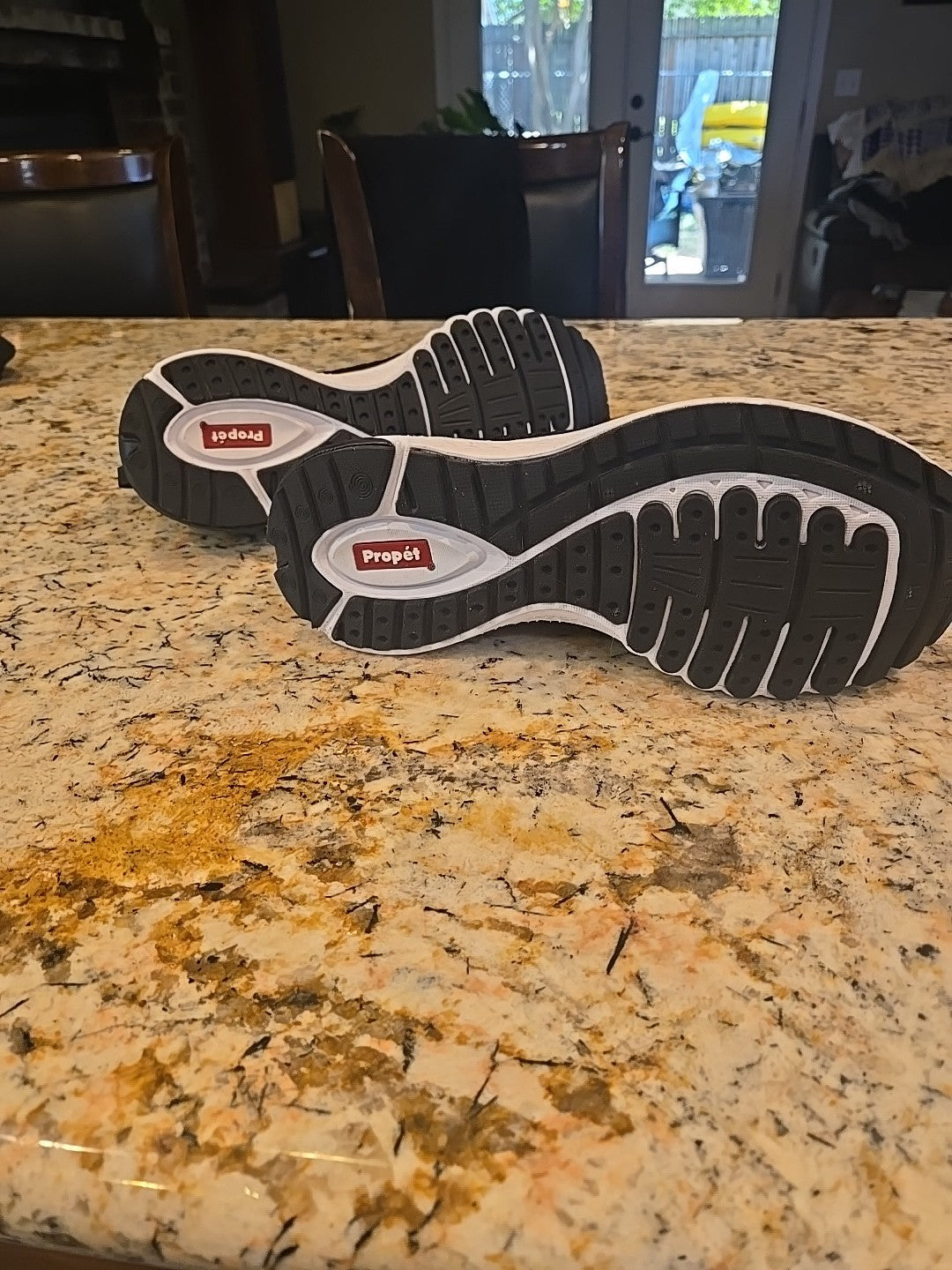 NEW Propet Women's Black Knit Mesh Athletic Sneakers Size 9.5 3