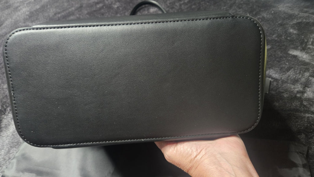NWT Karl Lagerfield Black Leather Tote "Louise"7
