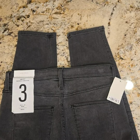 NWT Lucky Brand Gray Skinny Ankle Jeans Women's Size 33