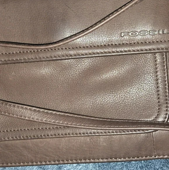 NWOT Brown leather Fossil Crossbody Bag6