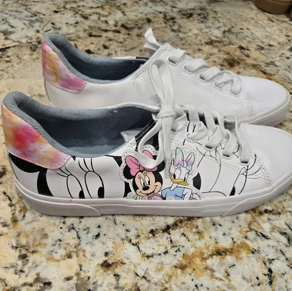 NWOB Disney Mickey Mouse & Friends Women's Sneakers Size 40/90