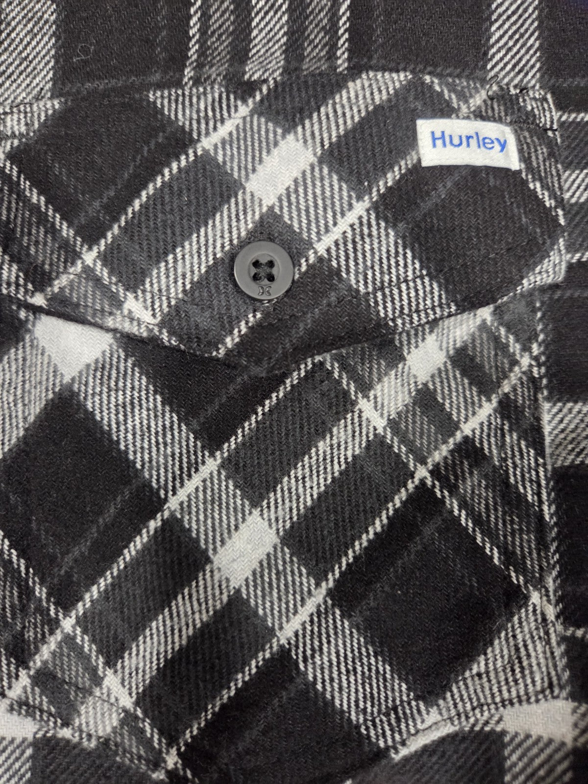 NWOT Hurley Flannel Men's Size XL Blk/Grey Plaid2