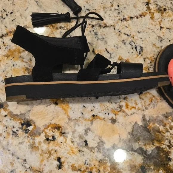 UGG Black and Pink Gladiator Sandals with Tassle Accents Womens Size 810