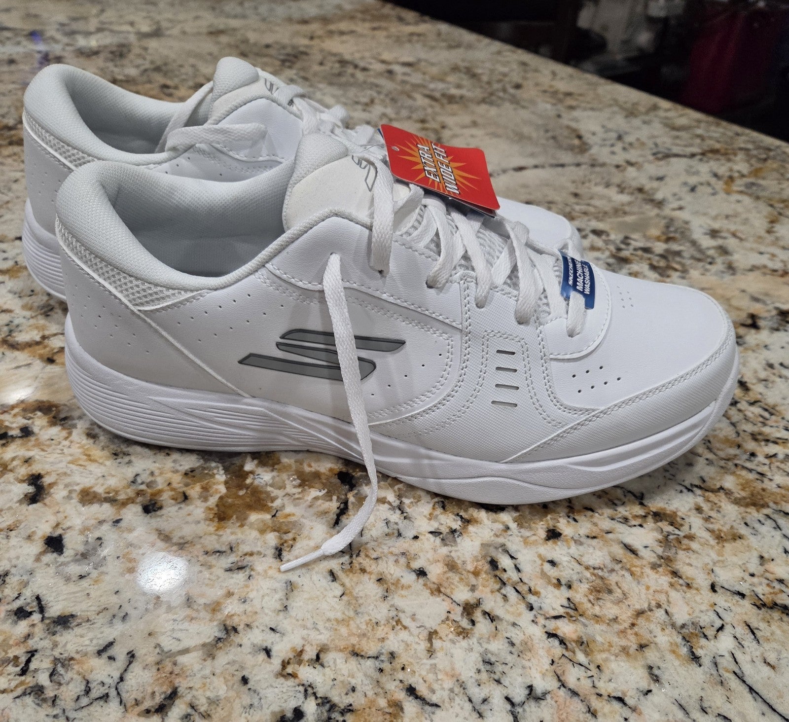 NWOB Skechers Viper Court Smash Pickleball Mens Sneakers Size 12 Extra Wide2