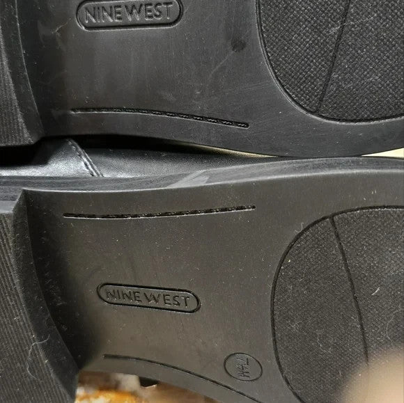 NWOB Nine West Adone Black Leather with Gold Accent Women's Size 7.57