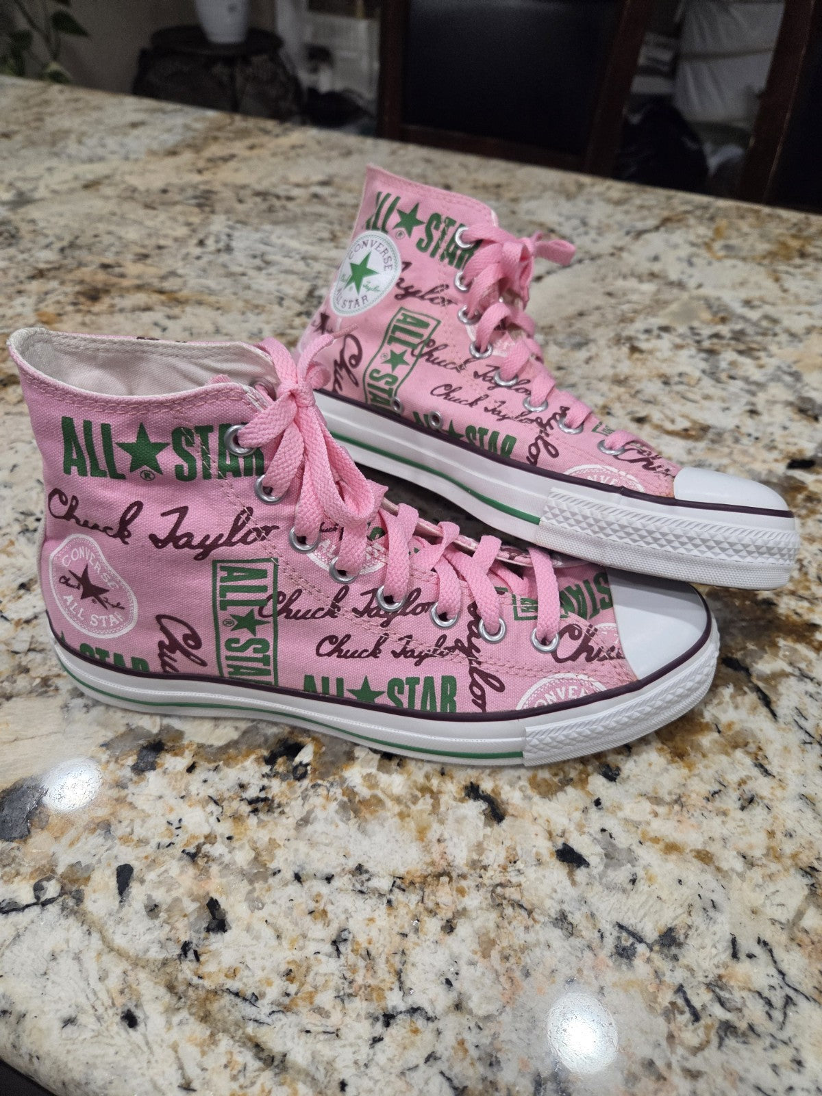 NWOB Converse Allstar High Top with Repeated Logo Men's Size 8 Women's Size 10 0