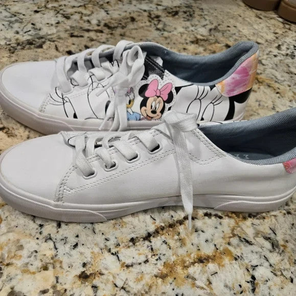 NWOB Disney Mickey Mouse & Friends Women's Sneakers Size 40/91