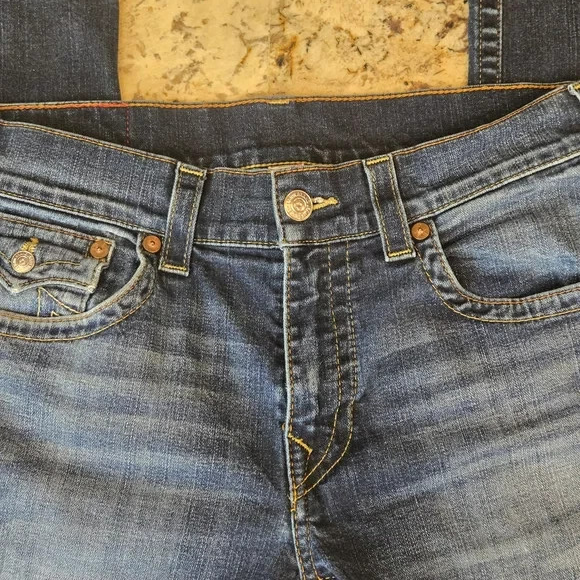 True Religion Men's Classic Boot Cut Jeans Size 332